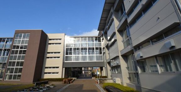 岐阜市立岐阜中央中学校